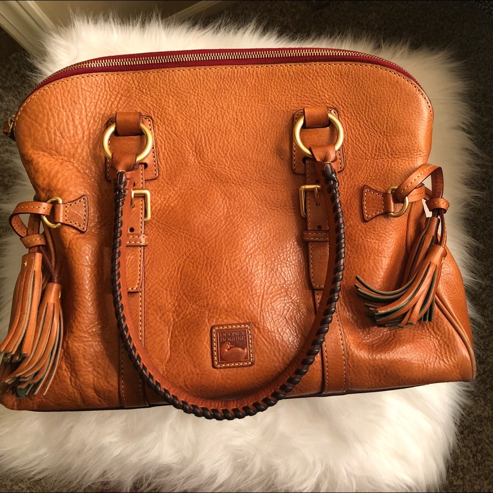 Dooney and bourke leather bag